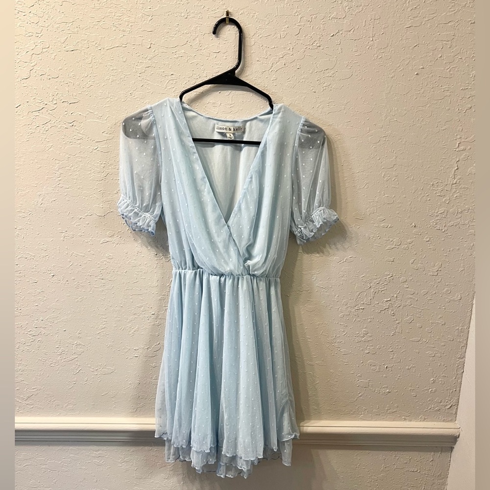 Cute Allison & Kelly Dress.